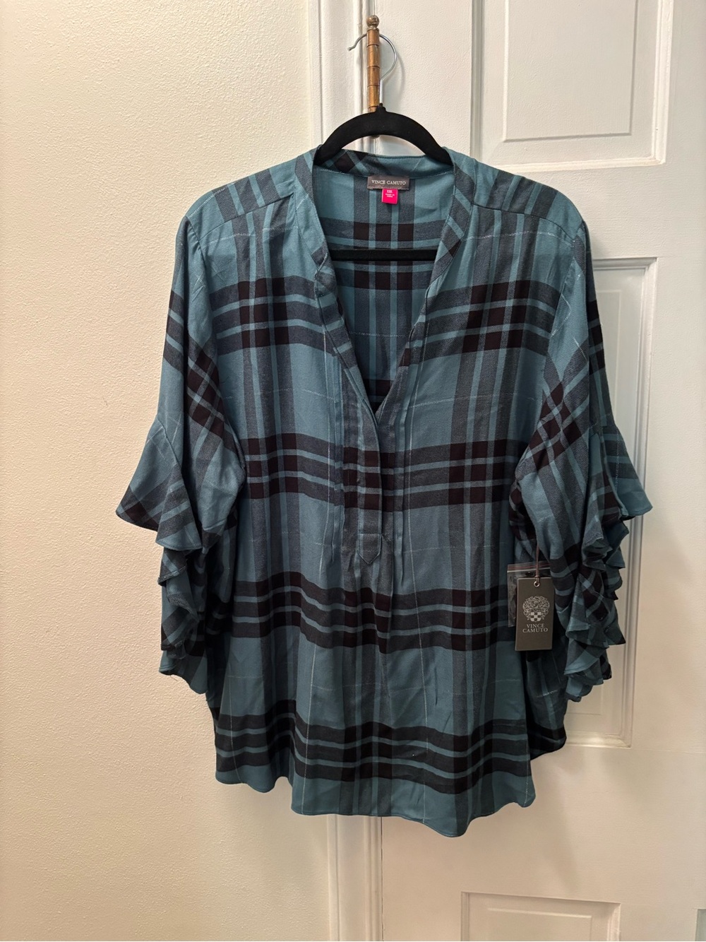 Vince Camuto Teal and Black Plaid Ruffle Sleeve Blouse
Size XXL